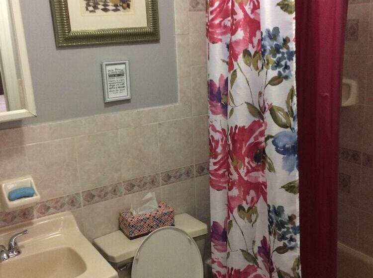 Пансион Cozy And Quiet