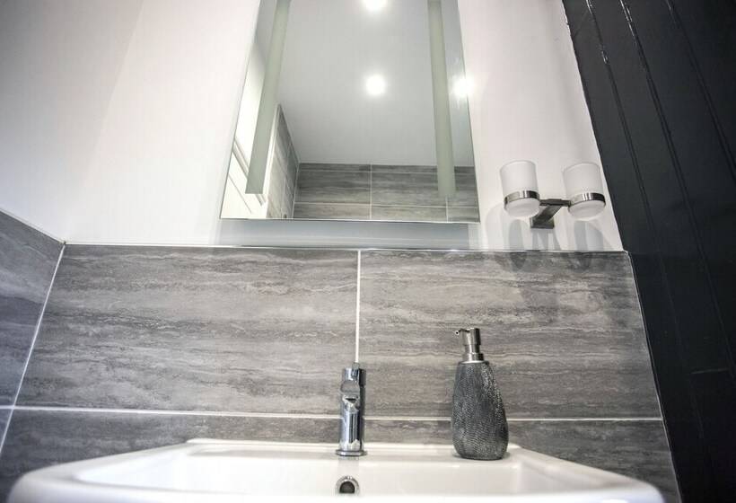 דירת נופש Coniston Street