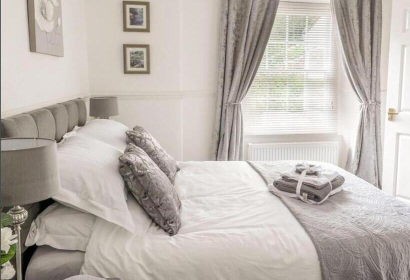 Tavistock Town House