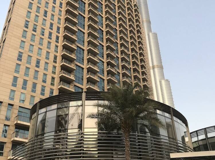 Yanjoon Holiday Homes   Standpoint Tower