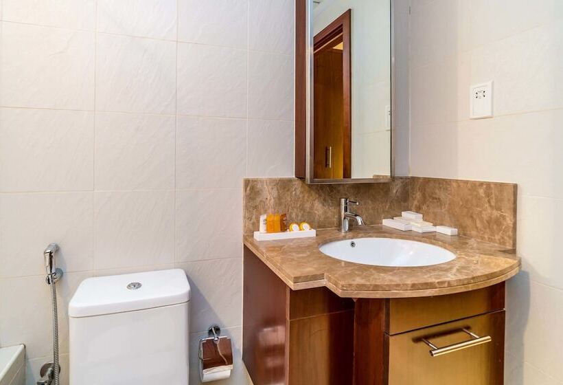 Yanjoon Holiday Homes   Standpoint Tower