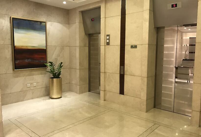 Yanjoon Holiday Homes   Standpoint Tower