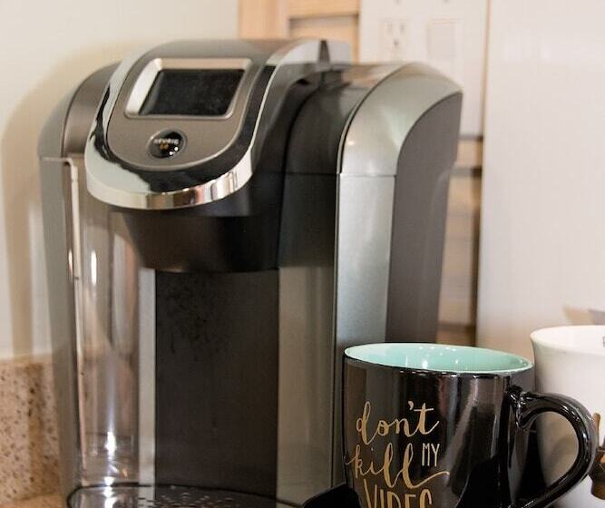 6west Beach Cottages