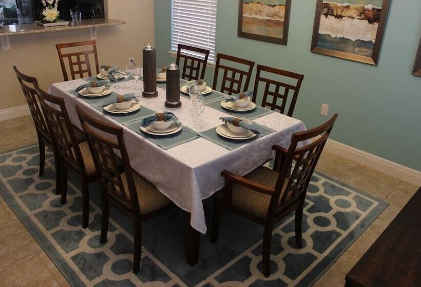 Aco92227   Solterra Resort   5 Bed 4.5 Baths Villa