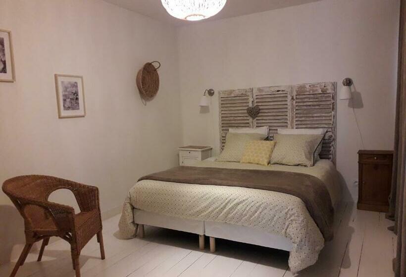 Appartement 2 Pièces Le 32 Bis