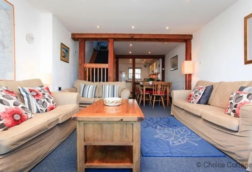 Appledore Yardarm 4 Bedrooms