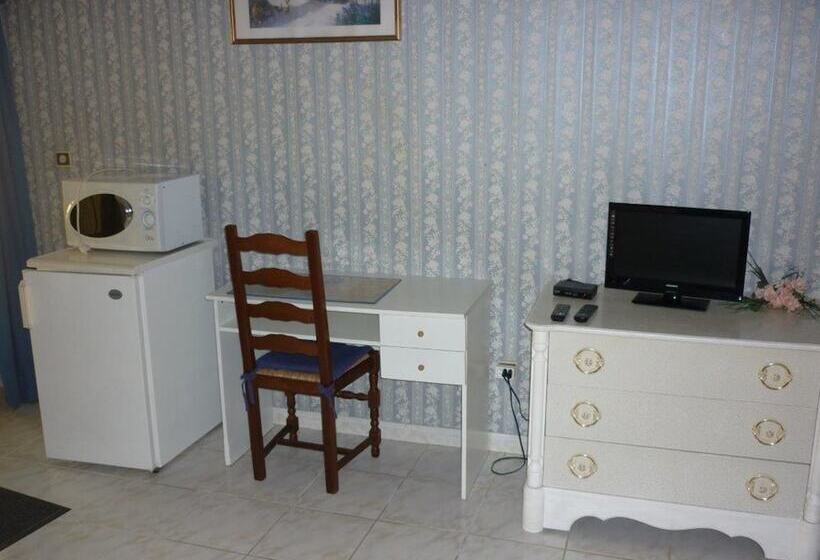 مبيت وإفطار Domaine De Rode Buze