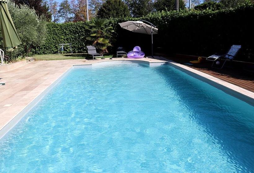 ベッドアンドブレックファースト Maison Des Coquelicots