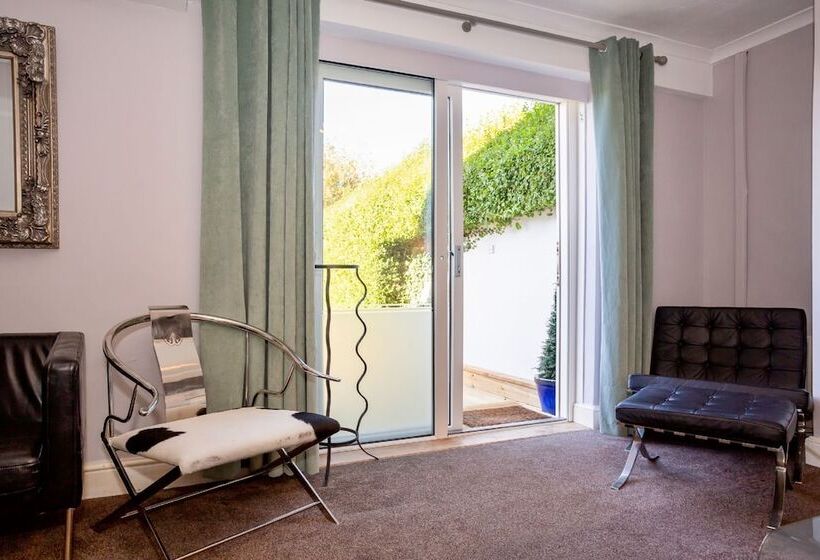 Croyde Beach Haven 5 Bedrooms