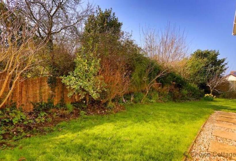 Croyde Bonnicott 3 Bedrooms