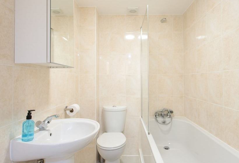 Dartford Luxurious Apartment