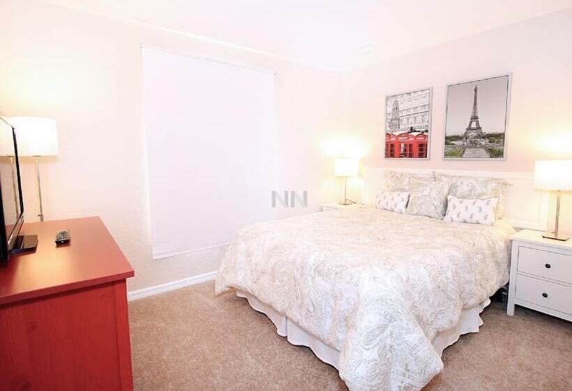 Fv62884 Regal Oaks 4 Bed 3.5 Baths Townhome