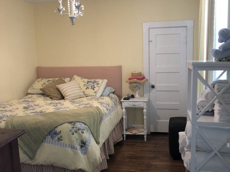 客栈 Lilac Cottage