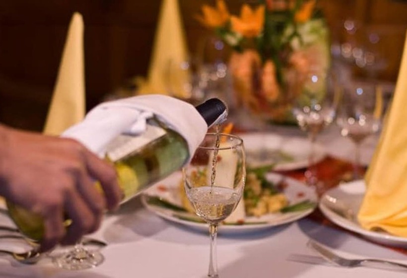 هتل Huong Hai Sealife Cruise