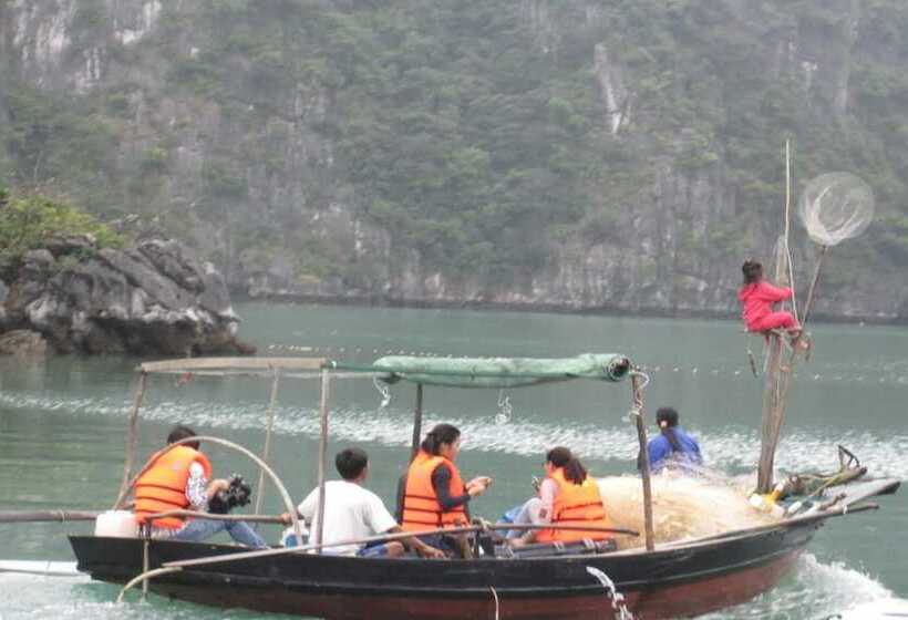 هتل Huong Hai Sealife Cruise