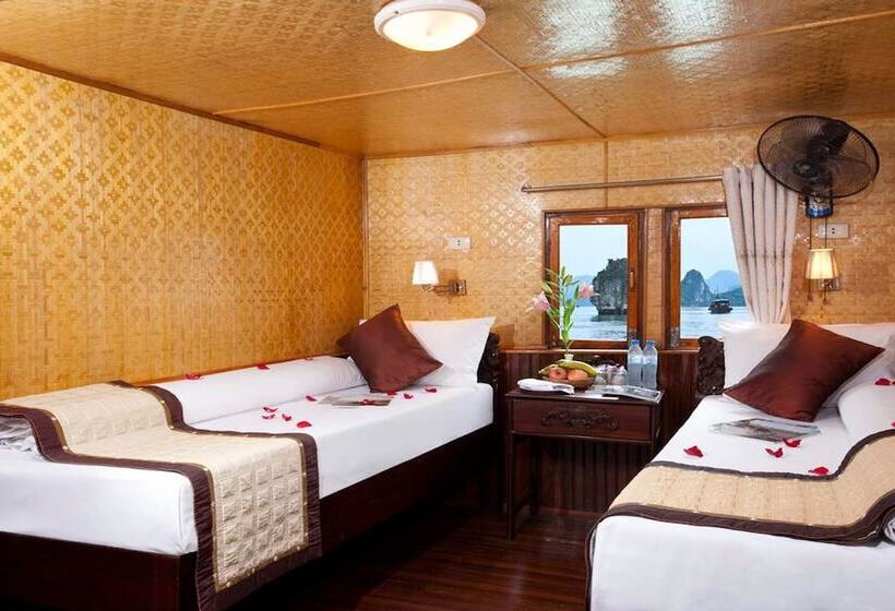 هتل Huong Hai Sealife Cruise