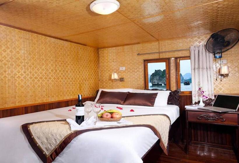 هتل Huong Hai Sealife Cruise