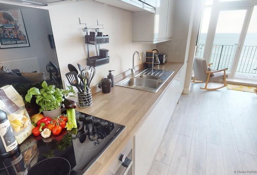 Ilfracombe Cheyne Beach Villa 2 Bedrooms