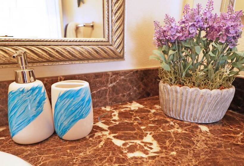 Las Premier Apartments