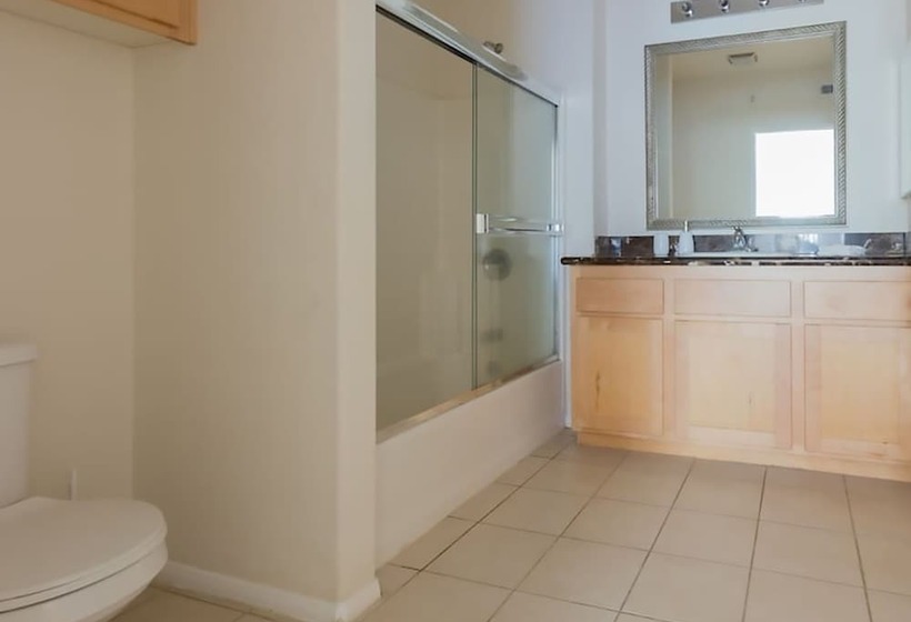 Las Premier Apartments