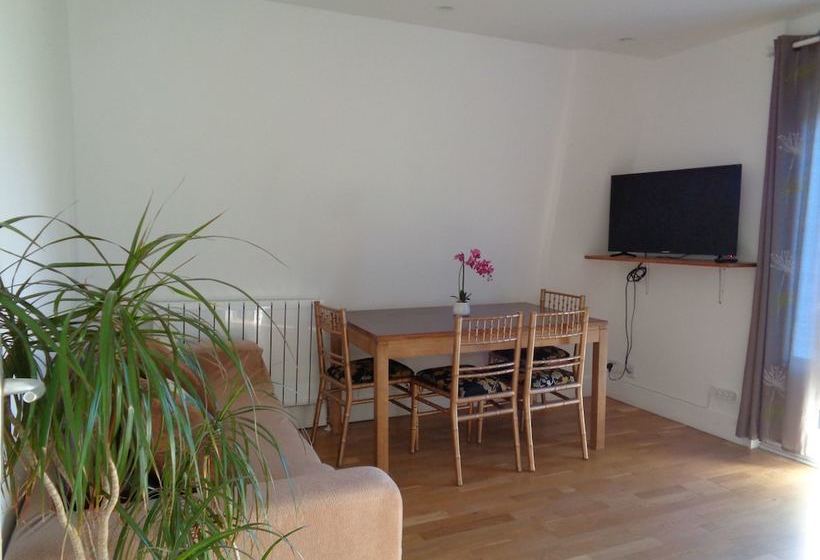 Lovely Place Near The Sea