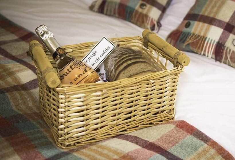 Morndyke Shepherds  Huts