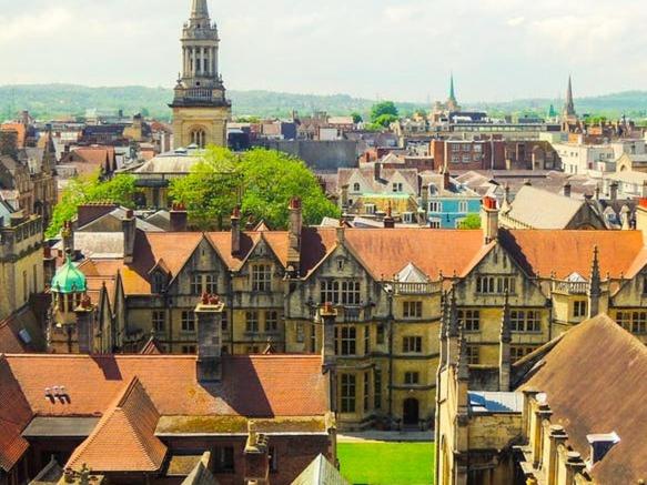 بنسيون Botley Town House