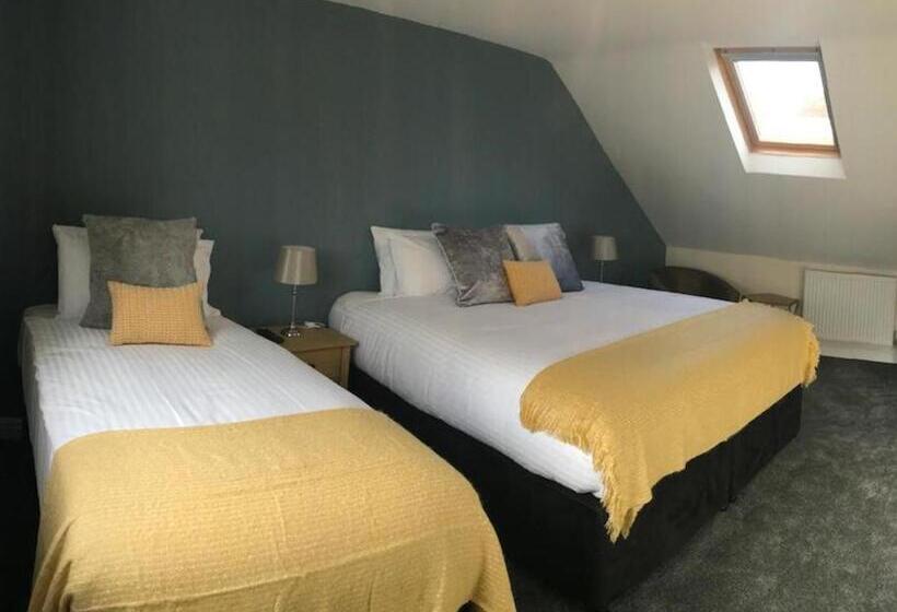 بنسيون Botley Town House