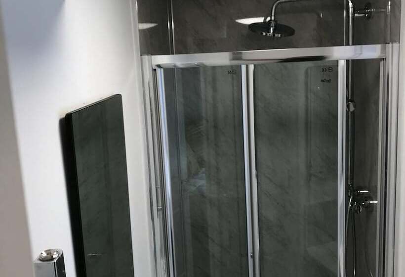 بنسيون Botley Town House