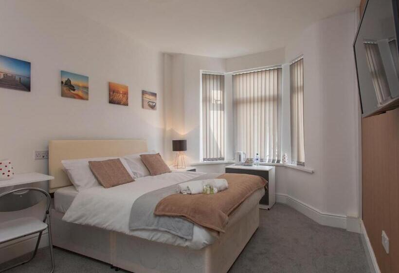 פנסיון Townhouse Plus @ Westminster Street Crewe