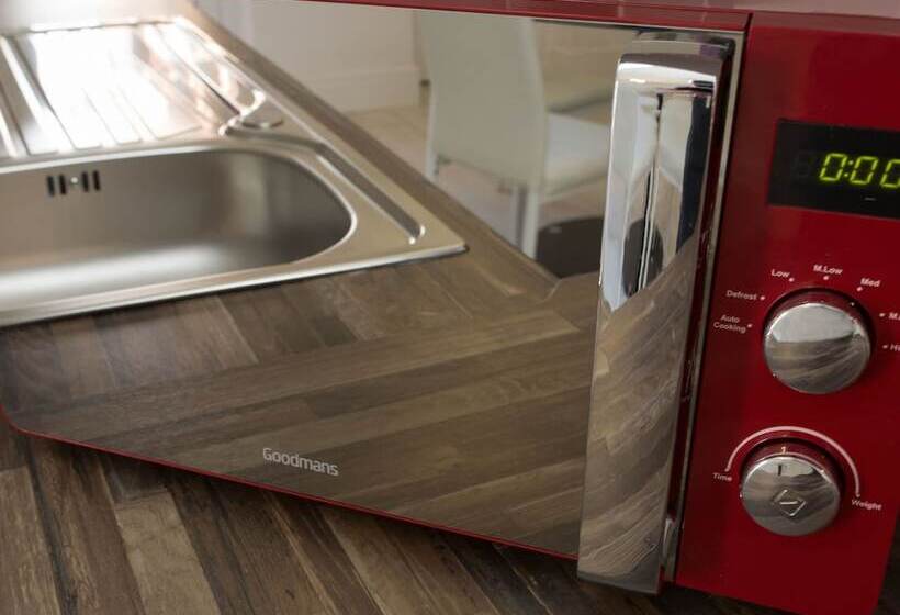 פנסיון Townhouse Plus @ Westminster Street Crewe