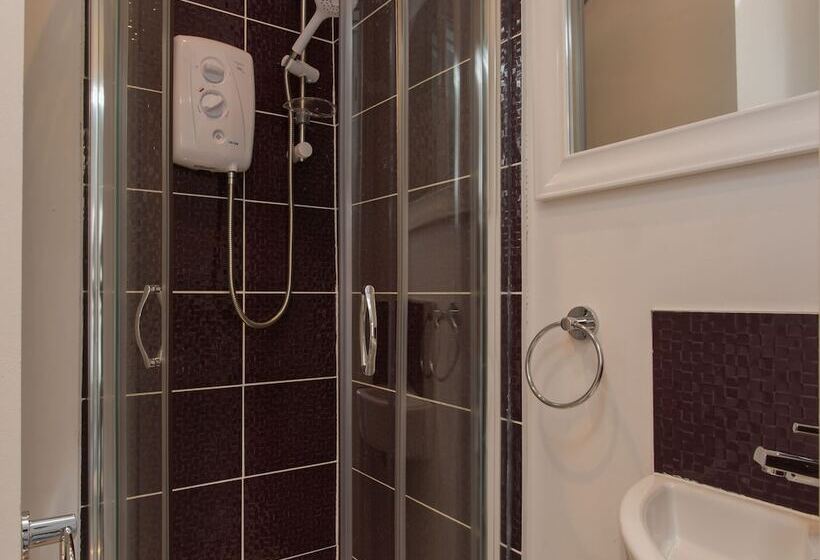 פנסיון Townhouse Plus @ Westminster Street Crewe