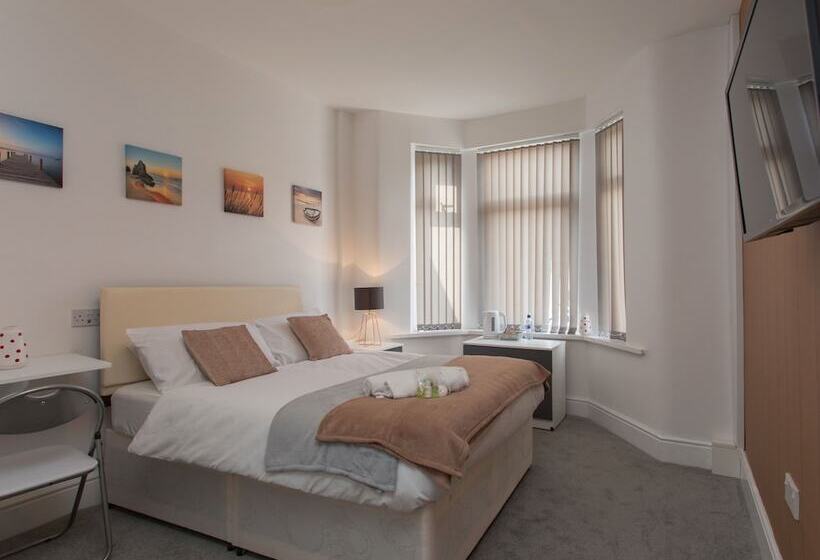 פנסיון Townhouse Plus @ Westminster Street Crewe