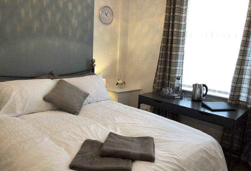 بنسيون Double Rooms Near City Centre