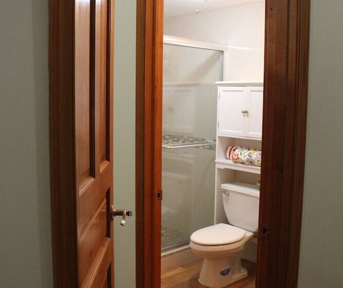 펜션 Fairmount Guest House