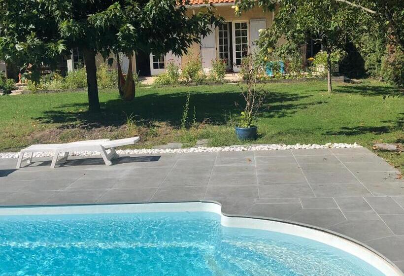 膳宿费 L Eau Bourde