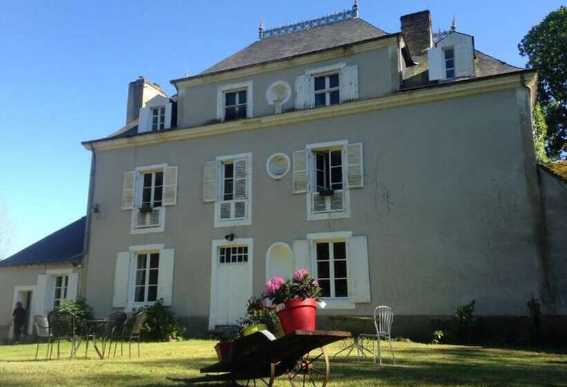 Пансион Le Petit Plessis