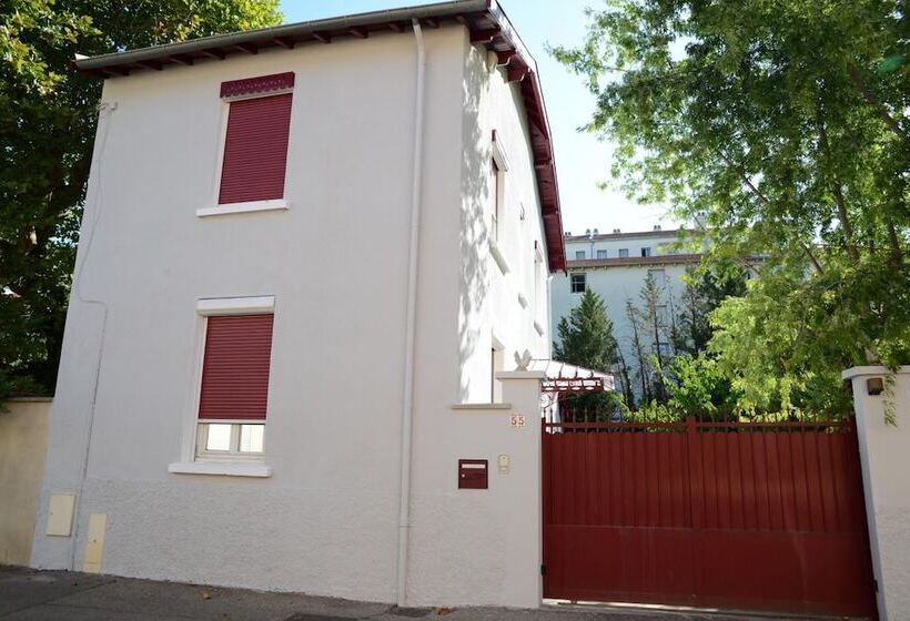 Пансион Villa Seignemartin