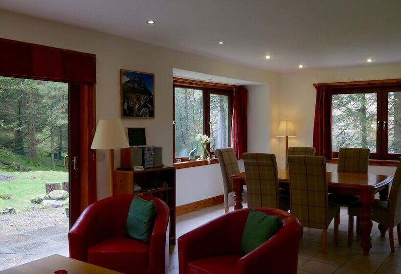 Signal Rock Glencoe Cottages