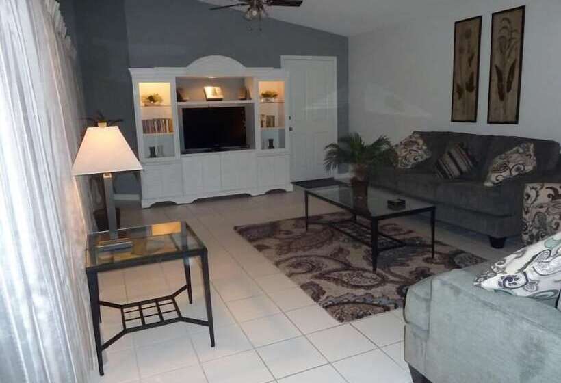 Sm226143 Lindfields 3 Bed 3 Baths Villa