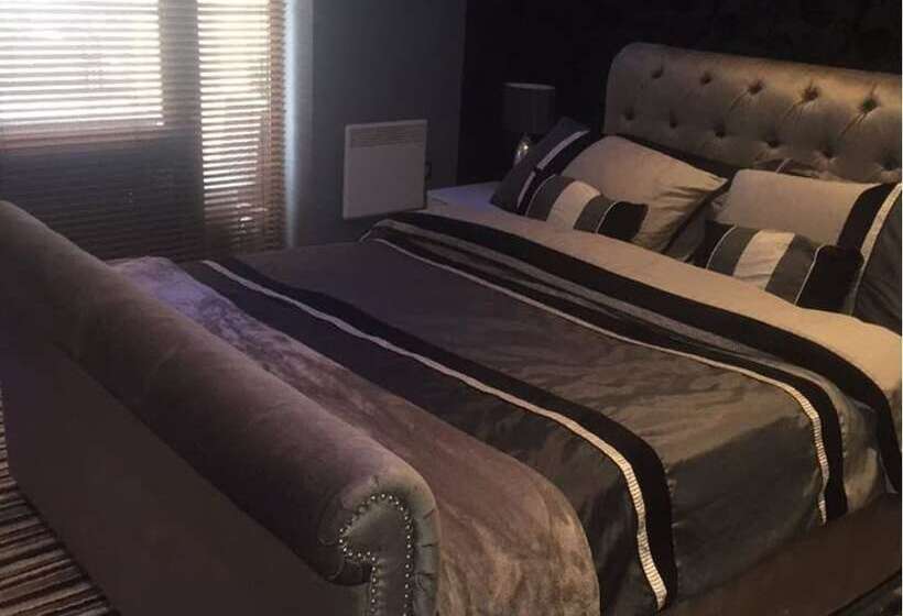 Stunning Apartment With Amazing Views