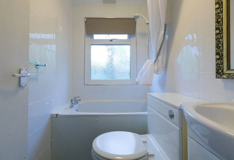 The Artist S Cottage Near St. Ives