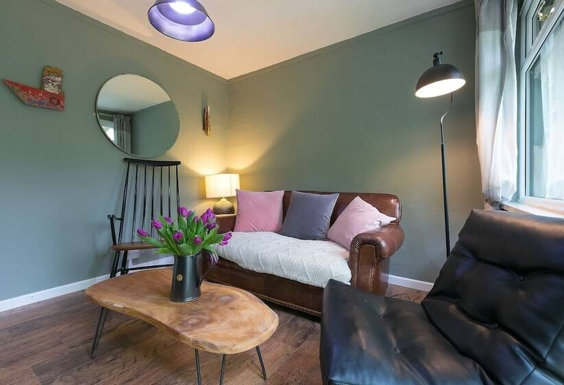 The Artist S Cottage Near St. Ives