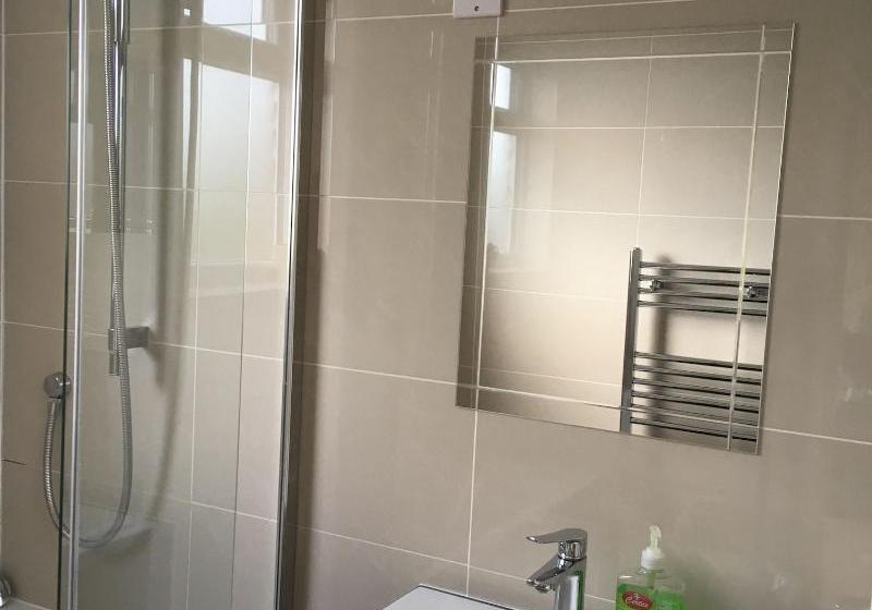 Whitton B&b