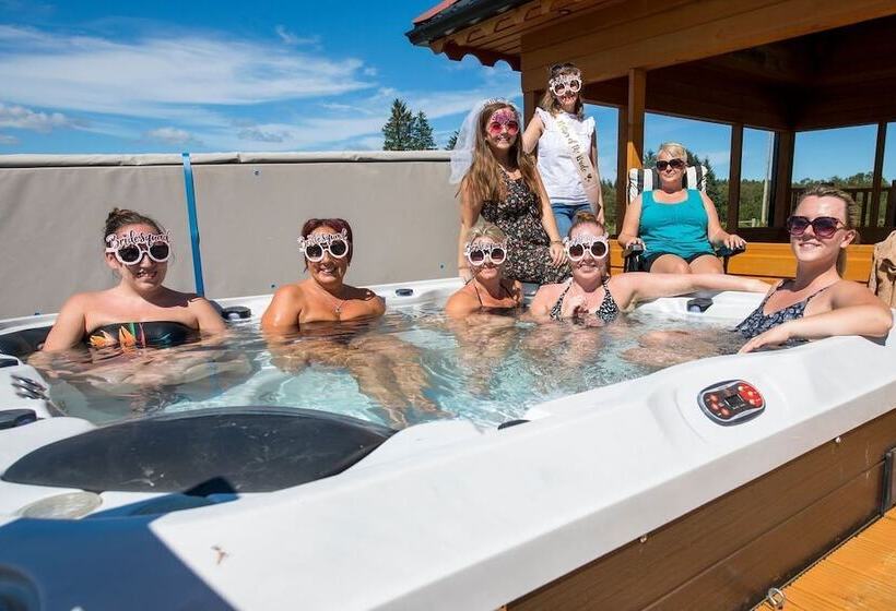 צימר Dulrush Fishing Lodge And Guesthouse