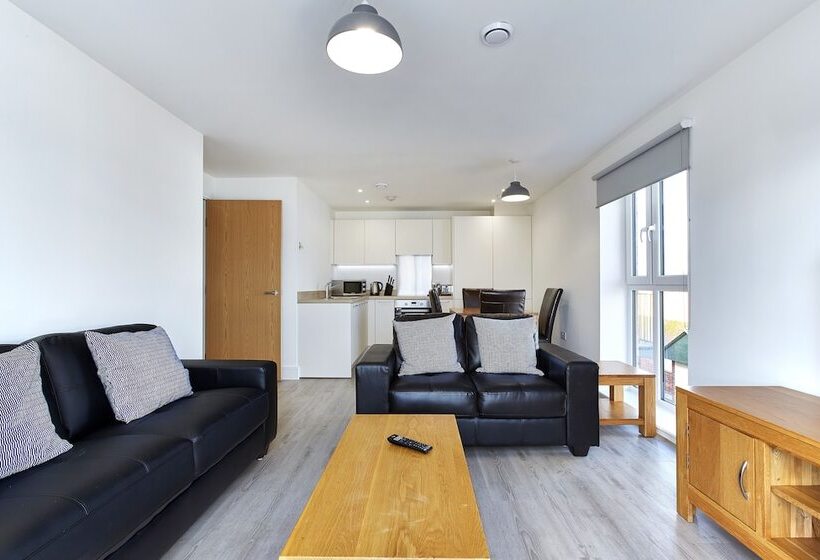 Chapel Riverside By Viridian Apartments