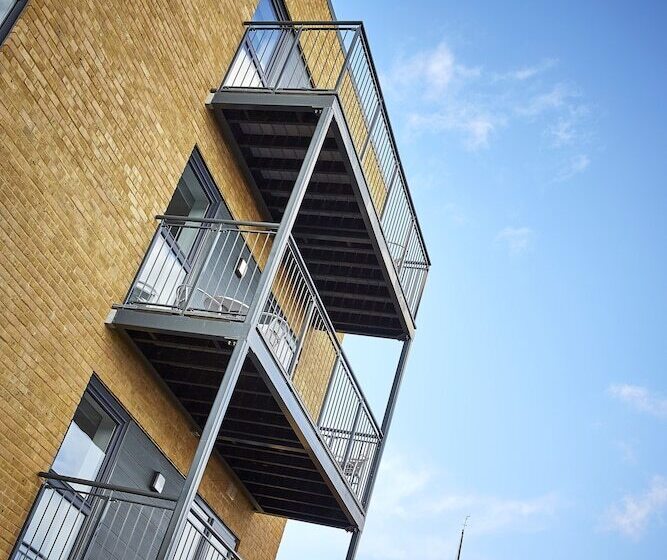 Chapel Riverside By Viridian Apartments