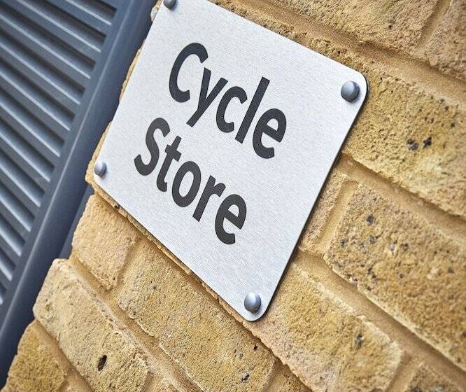 Chapel Riverside By Viridian Apartments