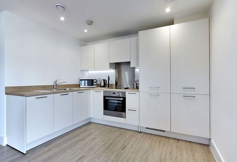 Chapel Riverside By Viridian Apartments