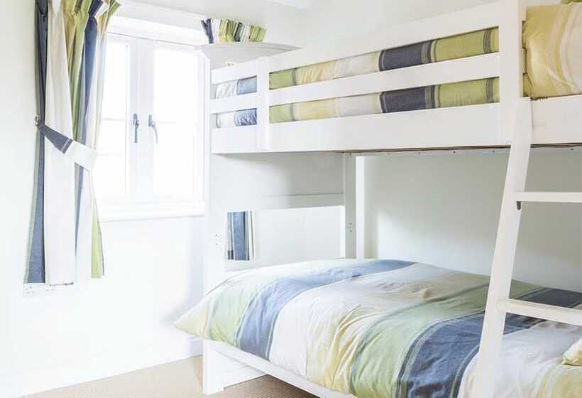 Damerons Farm Cottages